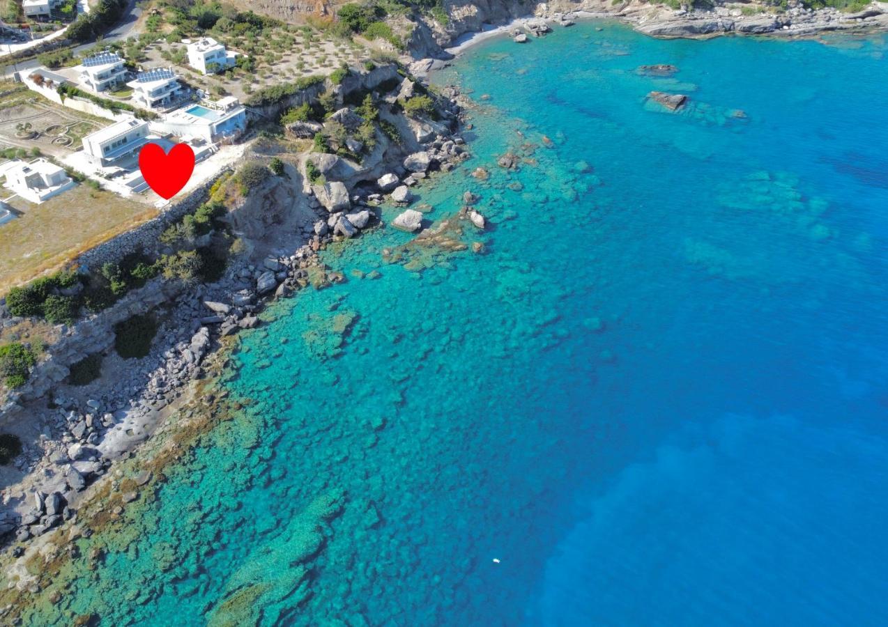 Kuro Beach House - Oceanfront Luxury & 25M Pool Αχλιά Εξωτερικό φωτογραφία