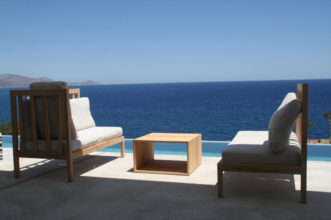 Kuro Beach House - Oceanfront Luxury & 25M Pool Αχλιά Εξωτερικό φωτογραφία