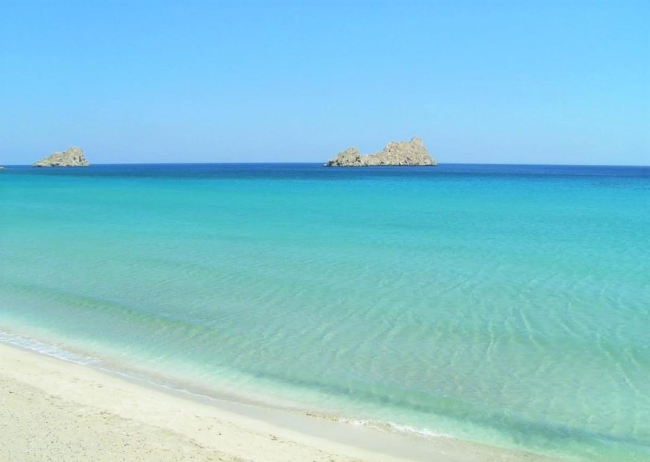 Kuro Beach House - Oceanfront Luxury & 25M Pool Αχλιά Εξωτερικό φωτογραφία