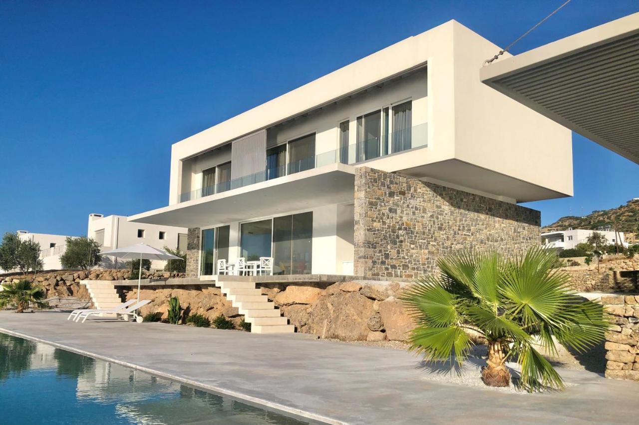 Kuro Beach House - Oceanfront Luxury & 25M Pool Αχλιά Εξωτερικό φωτογραφία