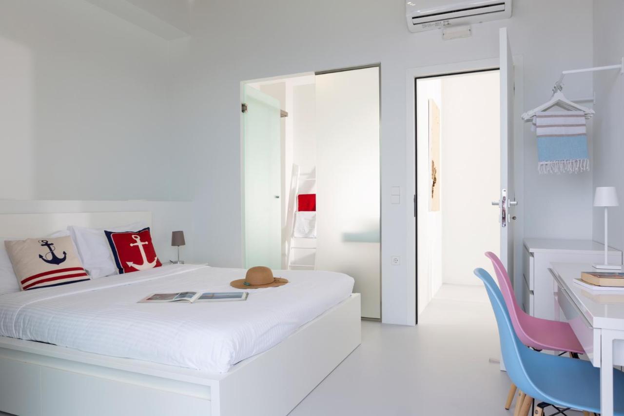 Kuro Beach House - Oceanfront Luxury & 25M Pool Αχλιά Εξωτερικό φωτογραφία